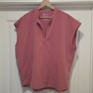 FIGS Rafaela Scrub Top In BCA Quartz XL